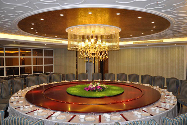 Which are the better big hotels in pizhou